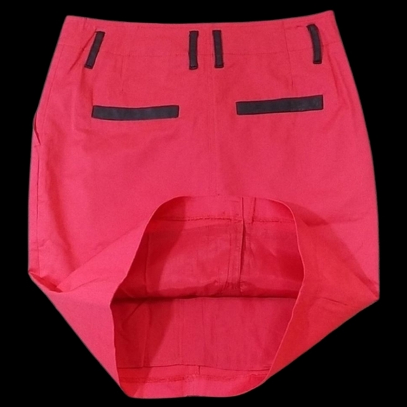 BCBG Paris~Size ~Hibiscus Pensil Woven Skirt NWT. - Picture 6 of 11